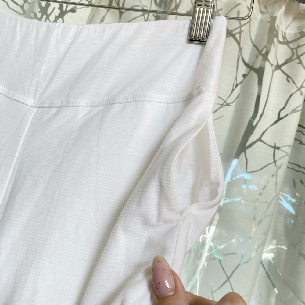 LUNYA WHITE COOL HIGH RISE PANTS - Picture 8 of 13